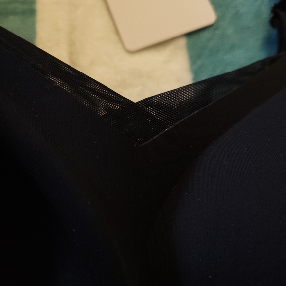 Black Full Coverage T-Shirt Bra with Wide Straps - Picture 2 of 6